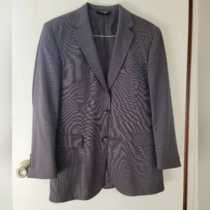 Men's Dark Brown Jo's. A. Bank suit. Jacket 40 R, Trousers 34R